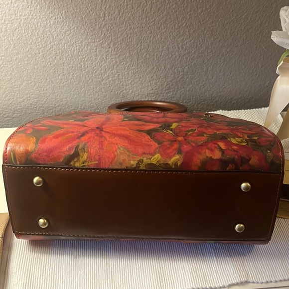 PATRICIA NASH Leather Floral Oil Paint Lyon  Zip Top Satchel HandBag 👜 NWT - Picture 10 of 17